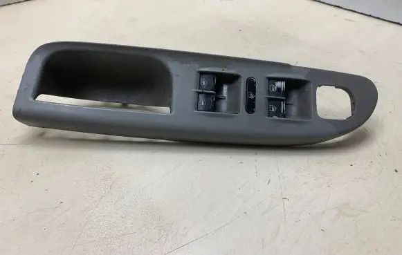 Volkswagen PASSAT B6 Electric window control switch 07W9188 4G86967XL