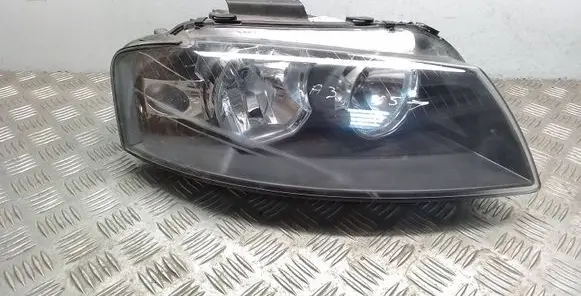 Audi A3 S3 8P Headlight/headlamp 8P0941004K 0301206202
