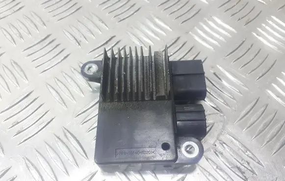 Mazda CX-7 Coolant fan relay 499300