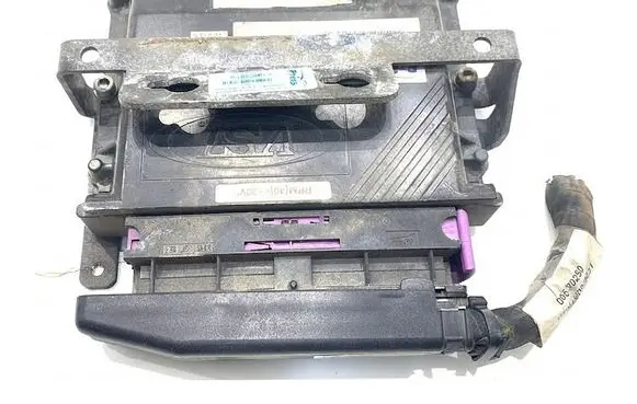 Volvo V70 LP gas control unit module 67R010098