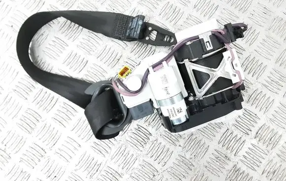 Audi A8 S8 D4 4H Front seatbelt 4H0857705A
