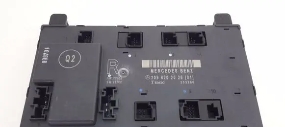 Mercedes-Benz CLK A209 C209 Door control unit/module A2098202226