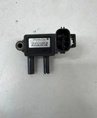 Ford Focus Exhaust gas pressure sensor AV615L200AB