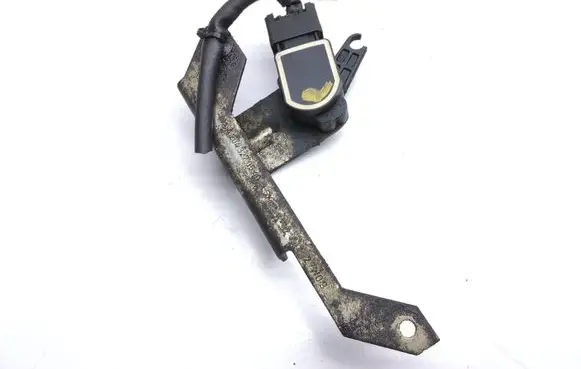 Mercedes-Benz GLK (X204) Rear air suspension level height sensor A0035426618