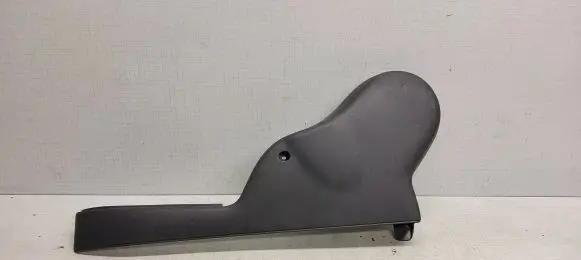 Toyota Yaris Verso Seat trim 7186152040