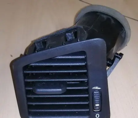 Volvo S60 Dashboard side air vent grill/cover trim