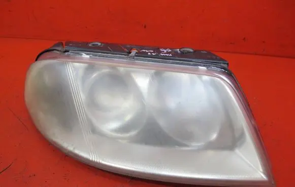Volkswagen PASSAT B5.5 Headlight/headlamp 3B0941016AK