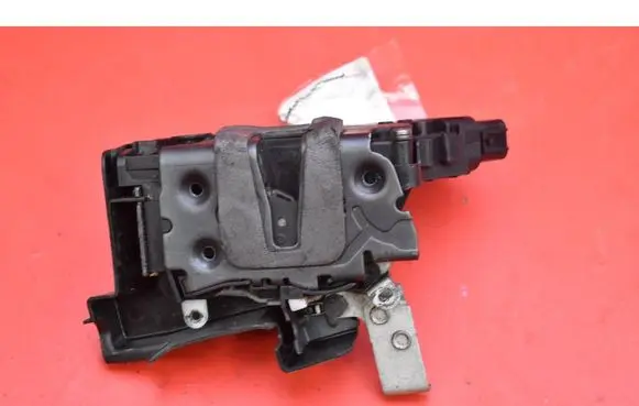 Ford S-MAX Front door lock 6M2A-R21813-EB