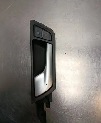 Audi Q5 SQ5 Front door interior handle 8R0837019