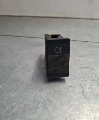 Fog light switch