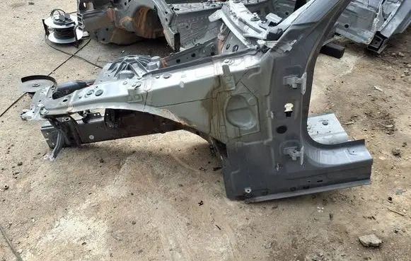 BMW 5 G30 G31 G38 Front quarter panel 7446651