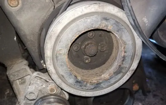 Volkswagen PASSAT B5 Crankshaft pulley