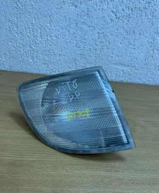 Mercedes-Benz Vito Viano W638 Front indicator light 6RO1489 D7308