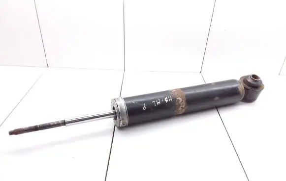 Mercedes-Benz ML W163 Front shock absorber/damper 04772208