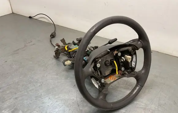 Ford Explorer Steering wheel axle set