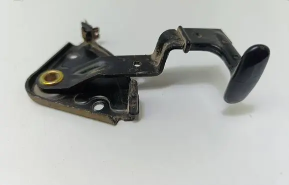 Audi A6 S6 C4 4A Engine bonnet (hood) release handle