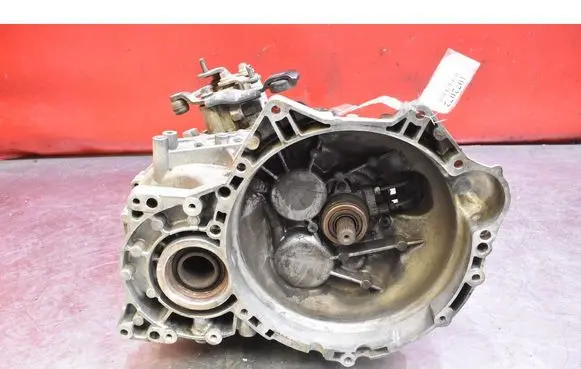 Hyundai Tucson JM Manual 6 speed gearbox SG83JB