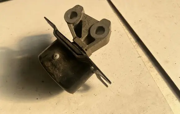 Gearbox mount
