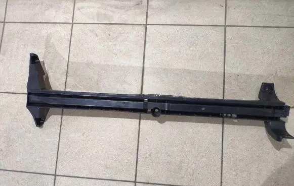 Volvo XC60 Centre console side trim rear 31271584