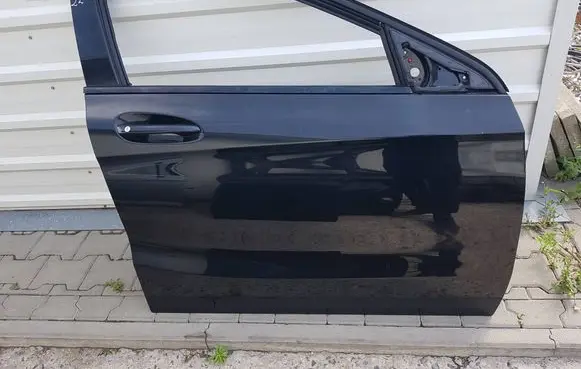 Mercedes-Benz A W176 Front door