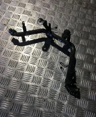 Brake vacuum hose/pipe