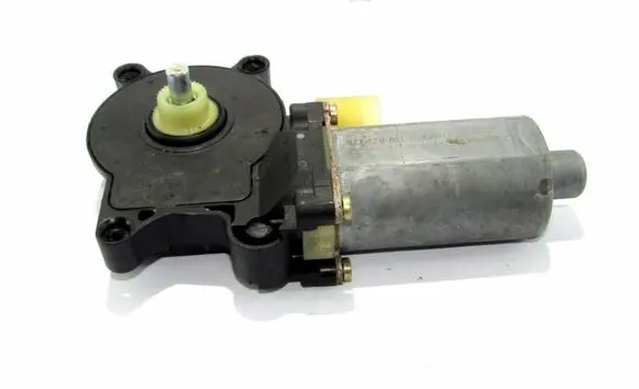 Volvo S70 V70 V70 XC Rear door window regulator motor 0130821776