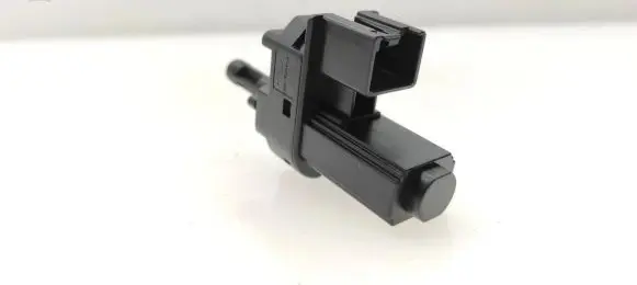 Clutch pedal sensor