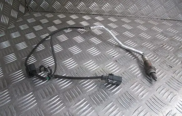 Volkswagen Transporter - Caravelle T7 Lambda probe sensor 06K906262B