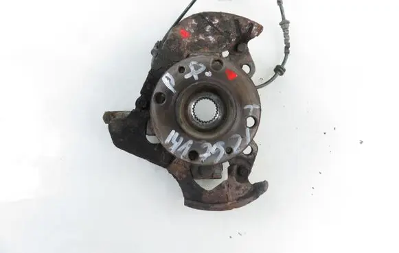 Fiat Panda II Front wheel hub spindle knuckle 
