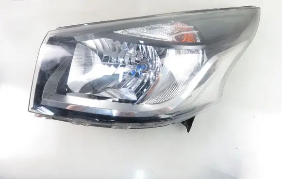Renault Trafic III (X82) Headlight/headlamp 260605173R