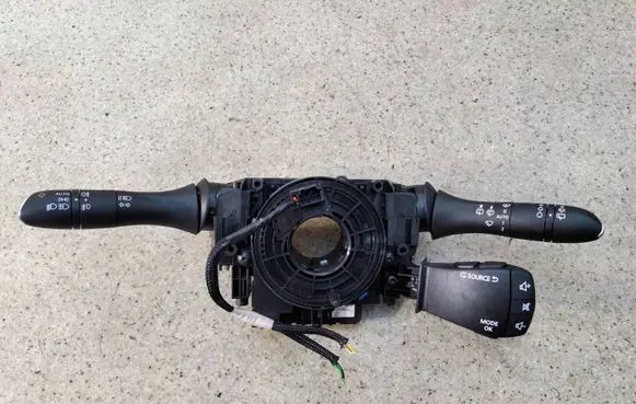 Renault Megane IV Wiper turn signal indicator stalk/switch 255676935R23 255676935R 255545857R