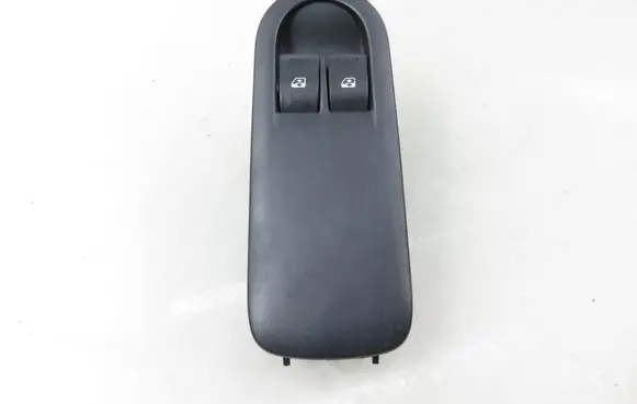 Renault Megane II Electric window control switch 156018090D