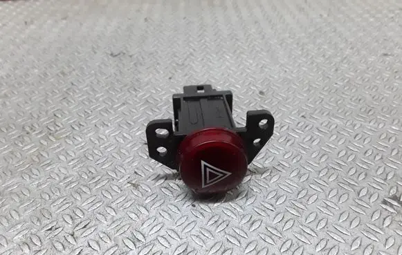 Mitsubishi Colt Hazard light switch