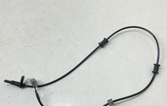 Subaru Crosstrek III ABS brake wheel speed sensor 27540FN030 27540FN03A