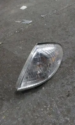 Nissan Almera N16 Front indicator light 082151594