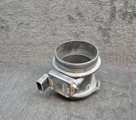 Audi A4 S4 B6 8E 8H Mass air flow meter 06C133471A 06C133471AX
