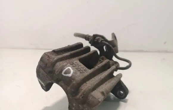 Volkswagen Golf V Rear brake caliper