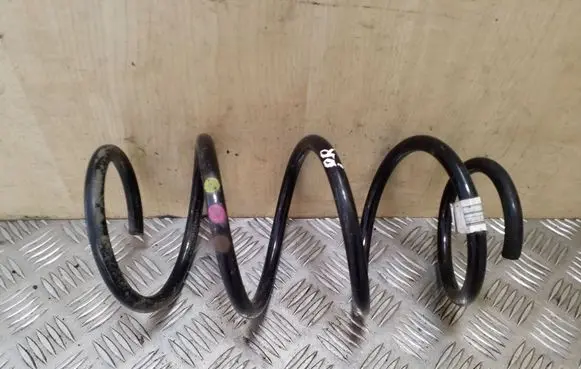 Volkswagen PASSAT B8 Front coil spring