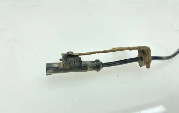 Subaru Outback ABS rear brake sensor 27540AG04