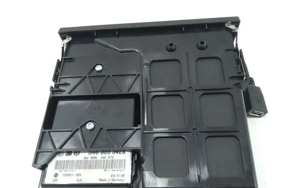 Volkswagen Golf VI USB control unit 5N0035341C
