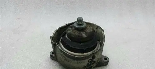 Mercedes-Benz S W221 Engine mount bracket A2202400917