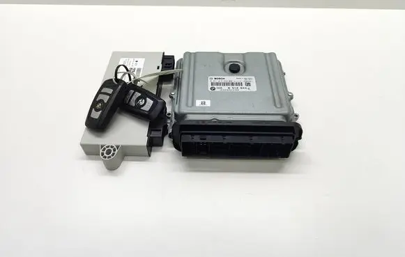 BMW 5 F10 F11 Engine ECU kit and lock set 0281016 0281016938 8510643