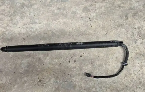 Volkswagen Touareg III Tailgate/trunk/boot lift motor 760827851C