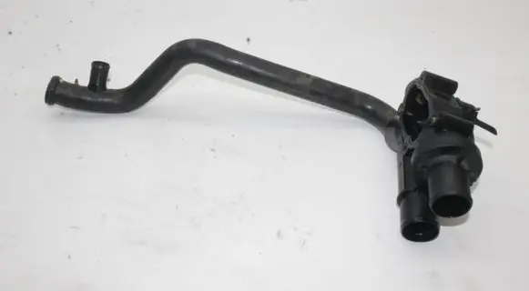 Land Rover Freelander 2 - LR2 Thermostat housing 9657182080
