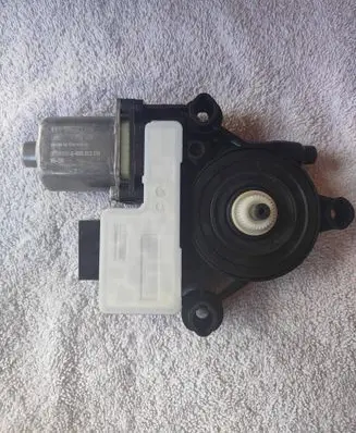 Seat Leon (5F) Rear door window regulator motor 5Q0959812ASE1