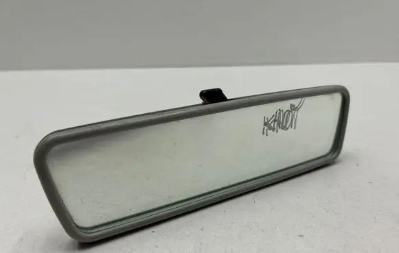Volkswagen Caddy Rear view mirror (interior) E1021065