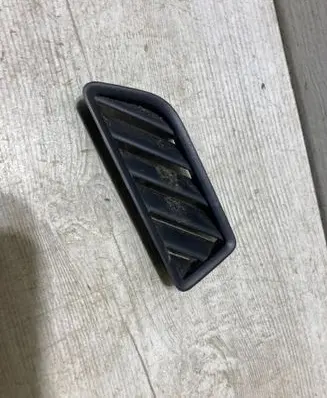 Skoda Octavia Mk3 (5E) Dashboard side air vent grill/cover trim 5E0819794