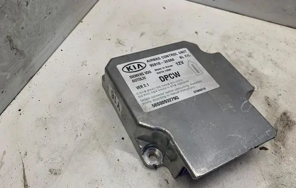KIA Sorento Airbag control unit/module 959103E060