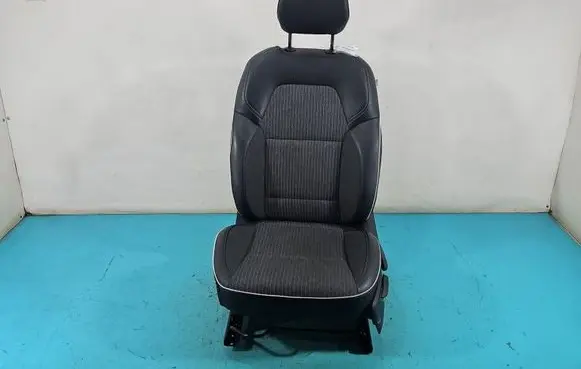 Renault Clio V Front driver seat IMPRK1570249