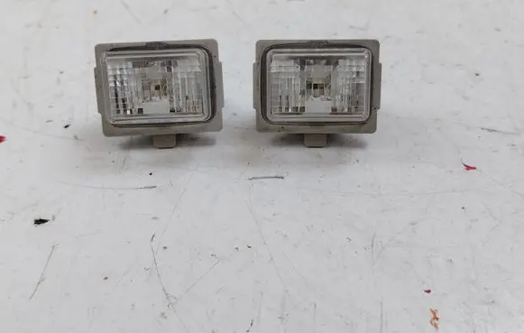 Mercedes-Benz C W204 Number plate light 2218200856